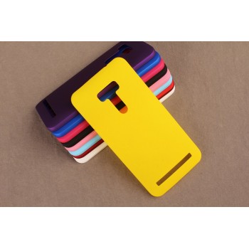 Пластиковый матовый непрозрачный чехол для ASUS Zenfone Selfie Желтый