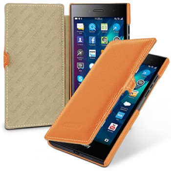 Кожаный чехол горизонтальная книжка (нат. кожа) с крепежной застежкой для Blackberry Leap Оранжевый