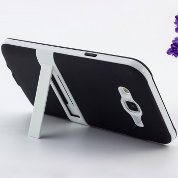 Двухкомпонентный силиконовый чехол с поликарбонатной накладкой с встроенной ножкой-подставкой для Samsung Galaxy J7 Черный