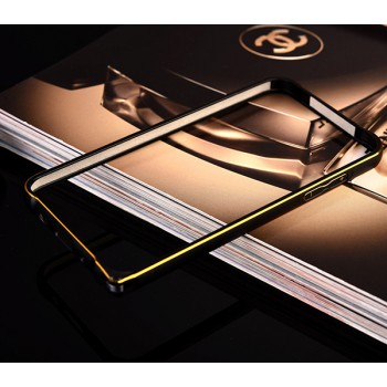Металлический округлый бампер на пряжке с золотой окантовкой для Samsung Galaxy J5 Черный