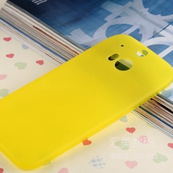 Ультратонкий силиконовый чехол для HTC One (M8) серия Rainbow Желтый