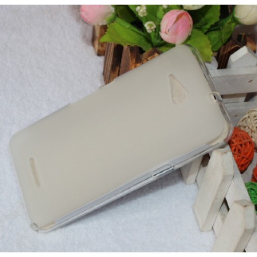 Силиконовый полупрозрачный чехол для Sony Xperia E4g, цвет Белый