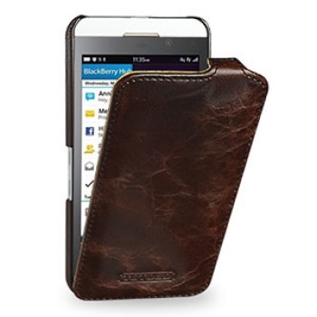 Эксклюзивный кожаный чехол вертикальная книжка (цельная телячья нат. вощеная кожа) для BlackBerry Z10 Коричневый