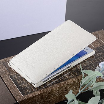 Кожаный чехол вертикальная книжка с защёлкой для Sony Xperia C3 Белый