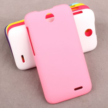 Пластиковый матовый непрозрачный чехол для HTC Desire 310 Розовый