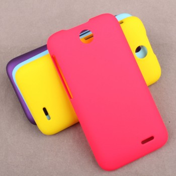 Пластиковый матовый непрозрачный чехол для HTC Desire 310 Пурпурный