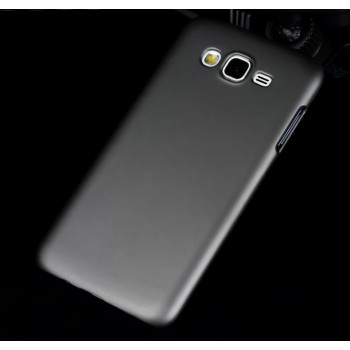 Пластиковый матовый чехол металлик для Samsung Galaxy J7 Серый