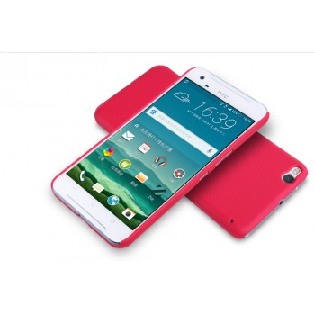 Пластиковый матовый нескользящий премиум чехол для HTC One X9 Красный