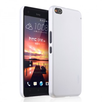 Пластиковый матовый непрозрачный чехол для HTC One X9 Белый