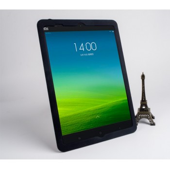 Силиконовый матовый непрозрачный чехол для Xiaomi MiPad Черный