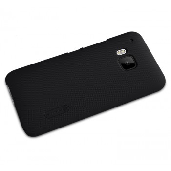 Пластиковый матовый нескользящий премиум чехол для HTC One M9 Черный