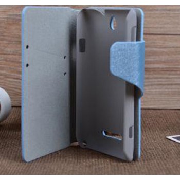 Текстурный чехол флип подставка с застежкой и внутренними карманами для Sony Xperia E dual
