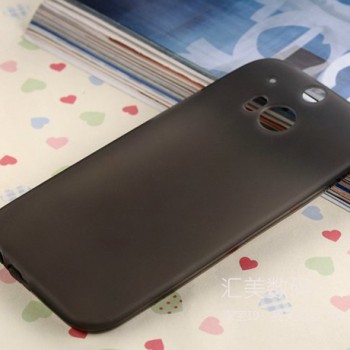 Ультратонкий силиконовый чехол для HTC One (M8) серия Rainbow Черный