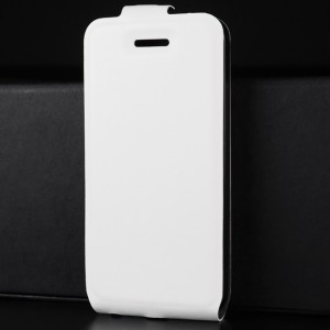 Чехол вертикальная книжка на силиконовой основе с отсеком для карт на магнитной защелке для Iphone 5/5s/SE Белый