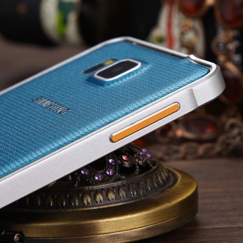 Металлический бампер для Samsung Galaxy Alpha Белый