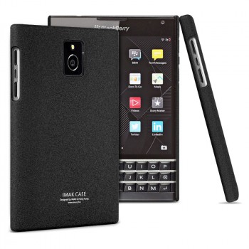 Пластиковый матовый чехол с повышенной шероховатостью для Blackberry Passport Черный