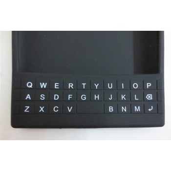 Силиконовый дизайнерский фигурный чехол с покрытием клавиатуры для Blackberry Passport Черный