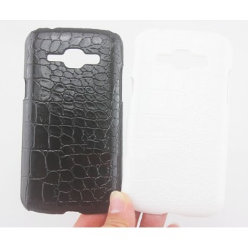 Пластиковый матовый чехол текстура Крокодил для Samsung J1 Черный