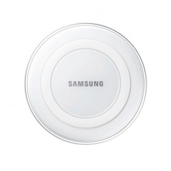 Оригинальное беспроводное qi зарядное устройство Samsung с встроенным LED-индикатором и нескользящими поверхностями Белый