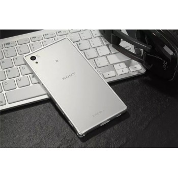 Металлический округлый бампер на пряжке для Sony Xperia X Белый