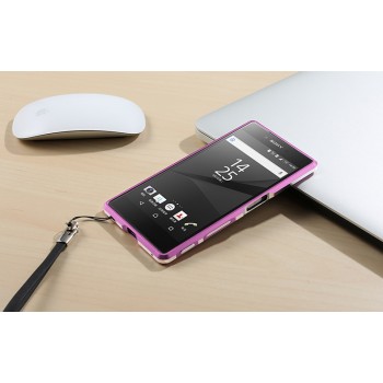 Металлический округлый бампер сборного типа на винтах для Sony Xperia Z5 Premium Розовый