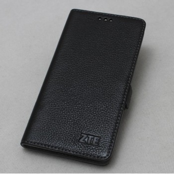 Кожаный чехол горизонтальная книжка подставка (премиум нат. кожа) с крепежной застежкой для ZTE Axon 7  Черный