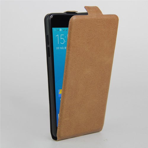 Чехол вертикальная книжка на силиконовой основе с отсеком для карт на магнитной защелке для Samsung Galaxy A5, цвет Коричневый