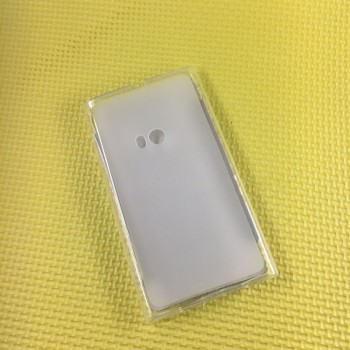 Силиконовый матовый полупрозрачный чехол с нескользящим софт-тач покрытием для Nokia Lumia 920 Белый