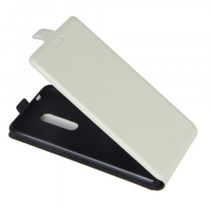 Чехол вертикальная книжка на силиконовой основе с отсеком для карт на магнитной защелке для Nokia 5 Белый