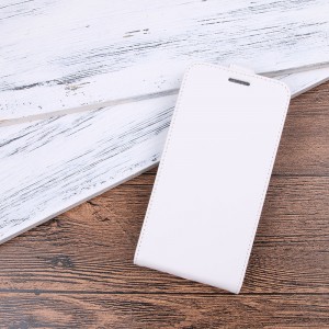 Глянцевый чехол вертикальная книжка на силиконовой основе с отсеком для карт на магнитной защелке для Xiaomi RedMi 5A Белый