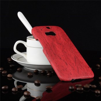 Пластиковый непрозрачный матовый чехол с текстурным покрытием Дерево для HTC One (M8)  Красный