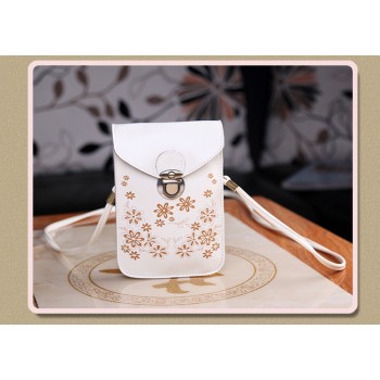 Чехол- сумка на магнитной защелке с принтом цветы и двумя внутренними отсеками Белый