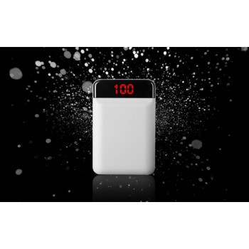 Карманное зарядное устройство 12000 mAh в корпусе из софт-тач пластика с 2-я USB разъемами (5V/2.1А) и LCD-экраном Белый