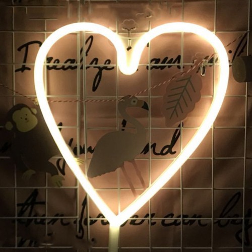 Неоновая декорация 30см дизайн Сердце 